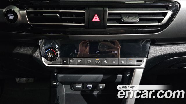 Kia Seltos Gasoline 1.6 Turbo 2WD Signature 2023 — фото 17