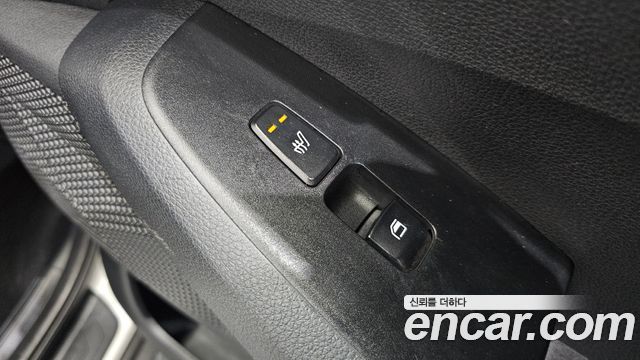 Kia Seltos Gasoline 1.6 Turbo 2WD Signature 2023 — фото 29