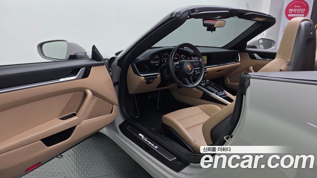 Porsche 911 (992) Carrera S Cabriolet 2020 — фото 10