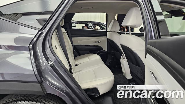 Hyundai Tucson (NX4) Gasoline 1.6 Turbo 2WD Premium 2024 — фото 12