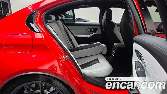 BMW M3 (G80) M3 Sedan Competition M xDrive 2023 — фото 11