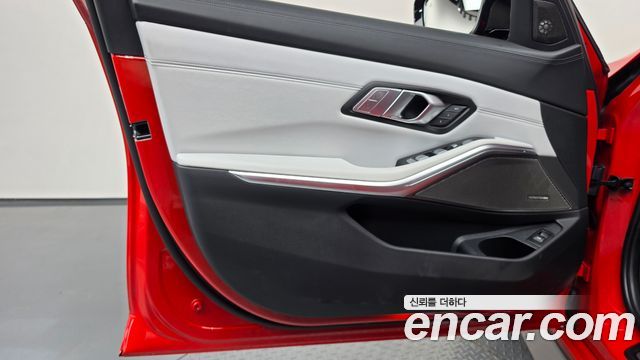 BMW M3 (G80) M3 Sedan Competition M xDrive 2023 — фото 24