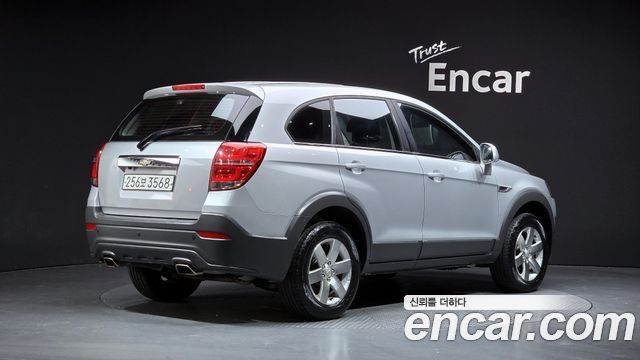Chevrolet Captiva 2WD LS 2015 — фото 2