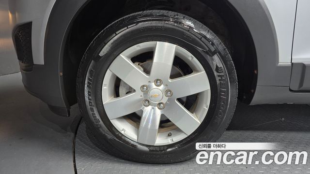 Chevrolet Captiva 2WD LS 2015 — фото 5