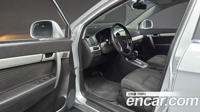 Chevrolet Captiva 2WD LS 2015 — фото 10