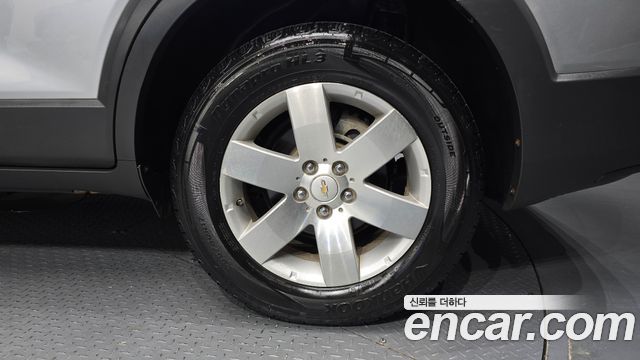Chevrolet Captiva 2WD LS 2015 — фото 21