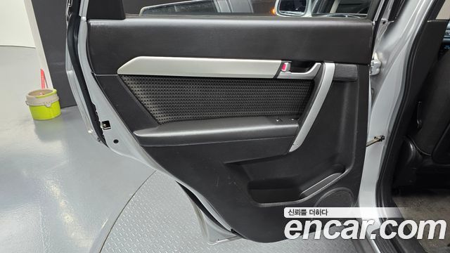 Chevrolet Captiva 2WD LS 2015 — фото 25