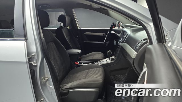 Chevrolet Captiva 2WD LS 2015 — фото 26