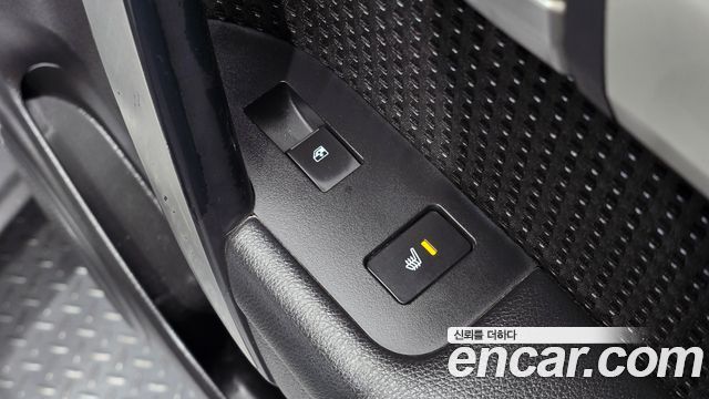 Chevrolet Captiva 2WD LS 2015 — фото 29