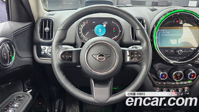 MINI Cooper Countryman Classic 2nd 2024 — фото 13