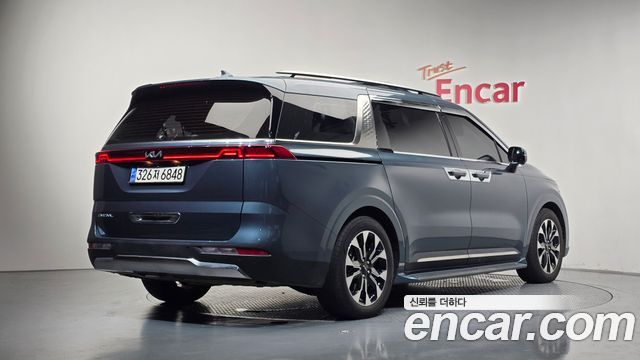 Kia Carnival (IV) Gasoline 9-Seater Noblesse 2023 — фото 2