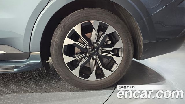 Kia Carnival (IV) Gasoline 9-Seater Noblesse 2023 — фото 21
