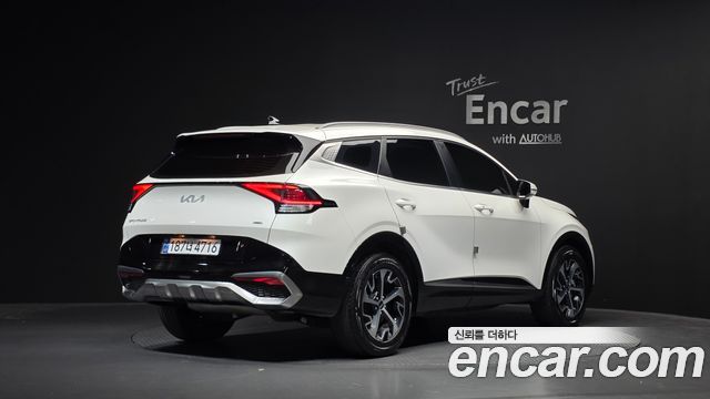 Kia Sportage Hybrid (V) Nobleless 2WD 2023 — фото 2