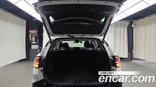 Kia Sportage Hybrid (V) Nobleless 2WD 2023 — фото 16