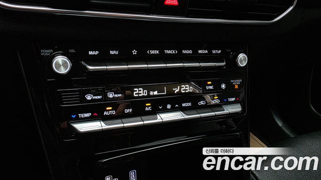 Kia K7 Premier 3.0 LPI Standard(Rented Car) 2021 — фото 19