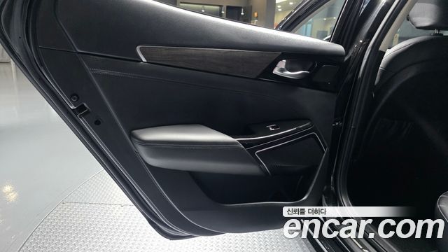 Kia K7 Premier 3.0 LPI Standard(Rented Car) 2021 — фото 25