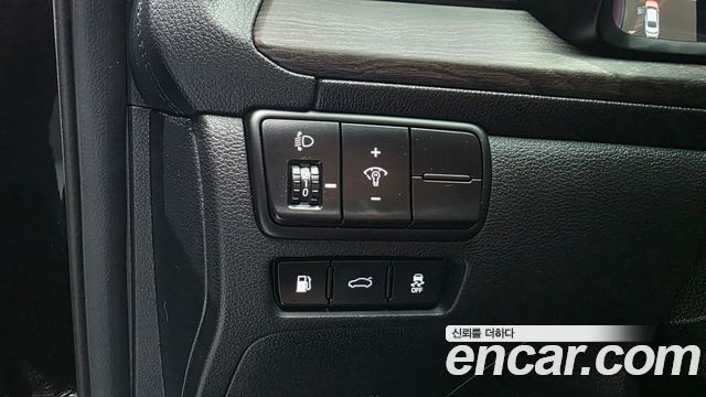 Kia K7 Premier 3.0 LPI Standard(Rented Car) 2021 — фото 28