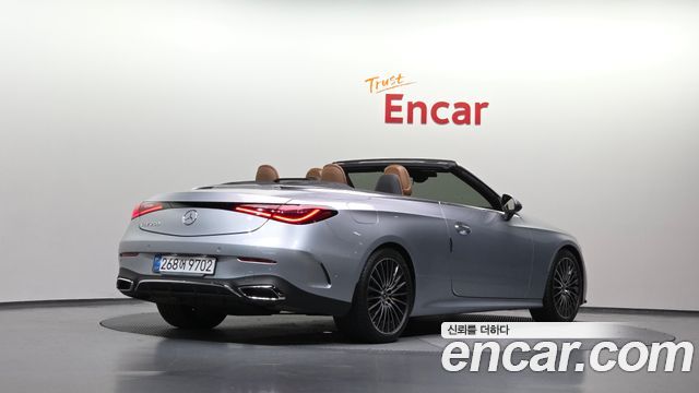Mercedes-Benz CLE-Class (C236) CLE200 Cabriolet 2025 — фото 2