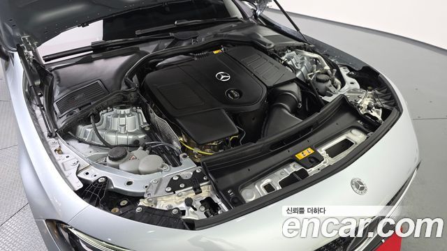 Mercedes-Benz CLE-Class (C236) CLE200 Cabriolet 2025 — фото 6