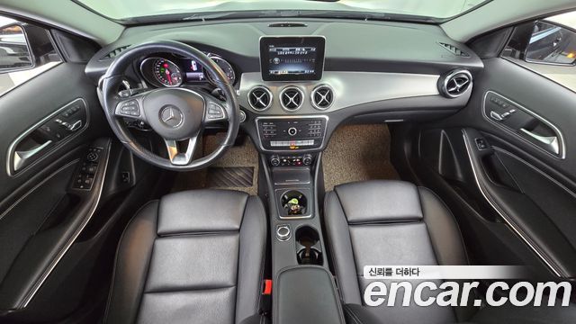 Mercedes-Benz GLA-Class (X156) GLA220 2019 — фото 7