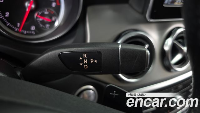 Mercedes-Benz GLA-Class (X156) GLA220 2019 — фото 9