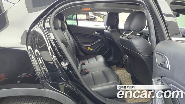 Mercedes-Benz GLA-Class (X156) GLA220 2019 — фото 11