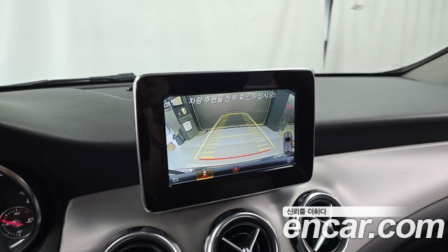 Mercedes-Benz GLA-Class (X156) GLA220 2019 — фото 14