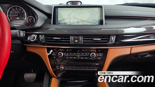 BMW X6M (F16) 4.4 2015 — фото 14