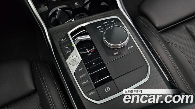 BMW 3 Series (G20) 320d Touring 2023 — фото 9