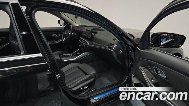 BMW 3 Series (G20) 320d Touring 2023 — фото 11