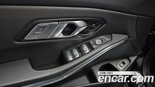 BMW 3 Series (G20) 320d Touring 2023 — фото 18