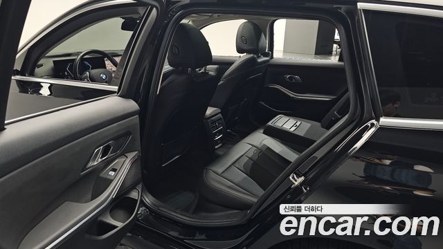 BMW 3 Series (G20) 320d Touring 2023 — фото 26