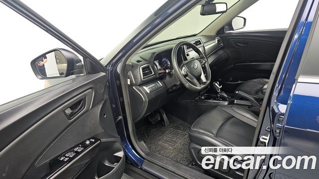 KG Mobility (SsangYong) Very New Tivoli Gasoline 1.5 2WD V1 2021 — фото 10