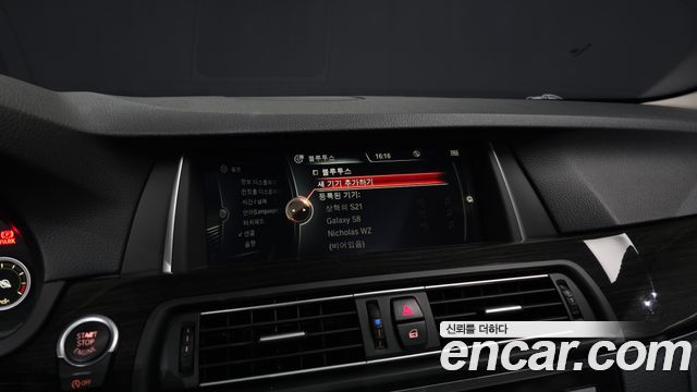 BMW 5 Series (F10) 520d Luxury Plus 2015 — фото 16