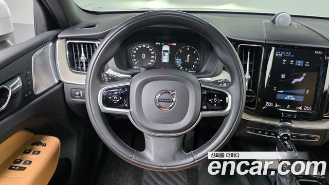 Volvo XC60 (II) D5 Inscription 2019 — фото 17