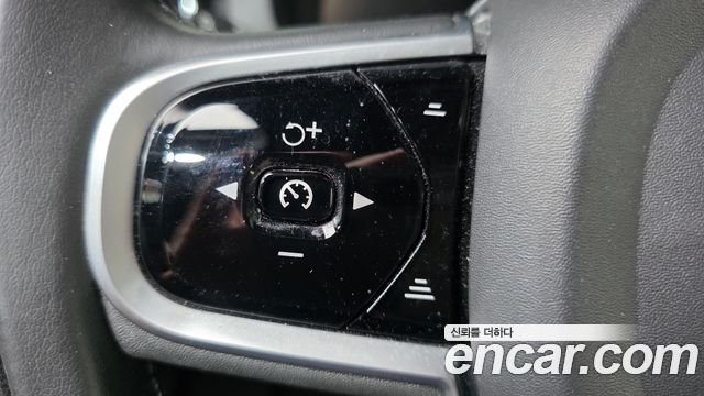 Volvo XC60 (II) D5 Inscription 2019 — фото 23