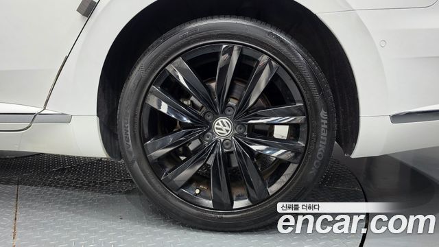 Volkswagen Arteon 2.0 TDI Prestige 2019 — фото 21