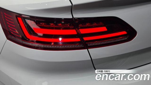 Volkswagen Arteon 2.0 TDI Prestige 2019 — фото 23