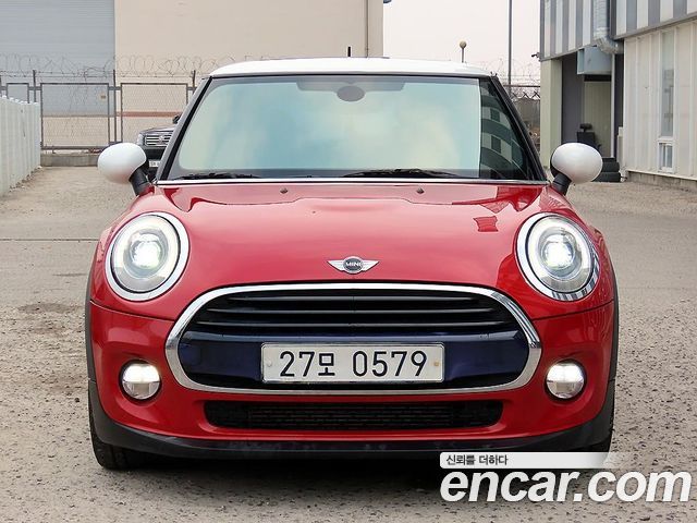 MINI Cooper D Mid 3rd 2016 — фото 3