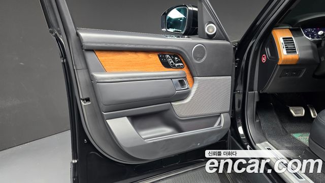 Land Rover Range Rover (IV) 5.0 SC AB 2018 — фото 24