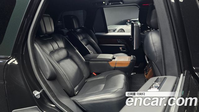 Land Rover Range Rover (IV) 5.0 SC AB 2018 — фото 26