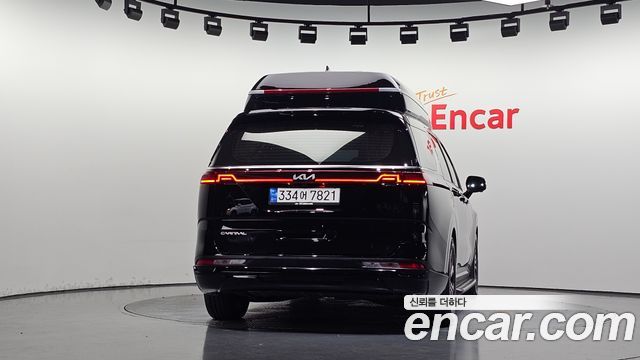 Kia Carnival (IV) Gasoline 9-seater Limousine(Special vehicle) 2023 — фото 4