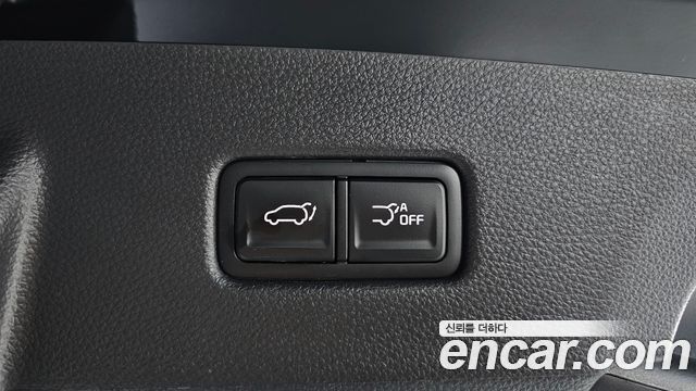 Kia Carnival (IV) Gasoline 9-seater Limousine(Special vehicle) 2023 — фото 20
