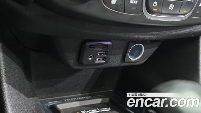 Chevrolet Traverse 3.6 AWD Redline 2022 — фото 12
