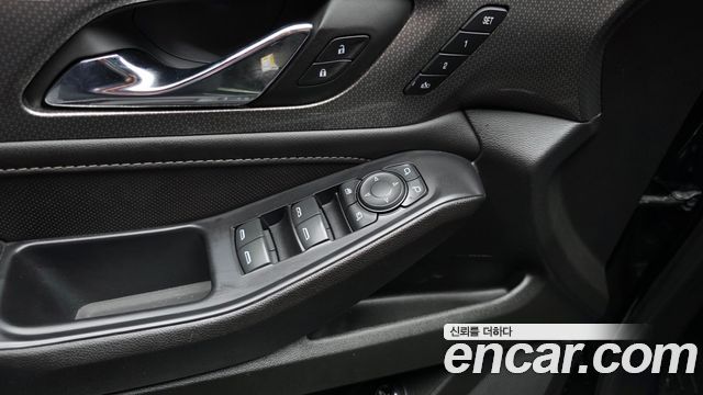 Chevrolet Traverse 3.6 AWD Redline 2022 — фото 39