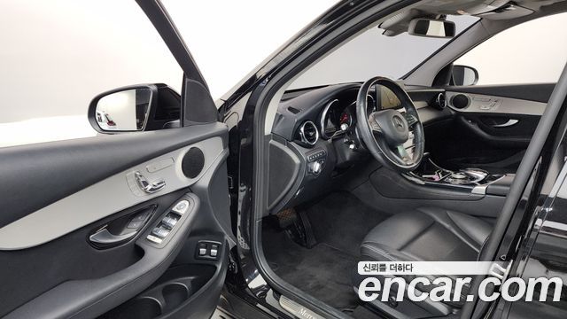 Mercedes-Benz GLC-Class (X253) GLC350e 4MATIC Premium 2019 — фото 10