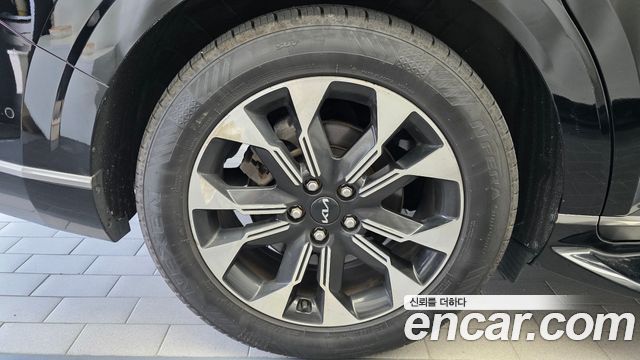 Kia Carnival (IV) Diesel 9-Seater Hi-Limousine Signature 2022 — фото 5