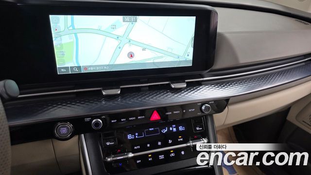 Kia Carnival (IV) Diesel 9-Seater Hi-Limousine Signature 2022 — фото 13