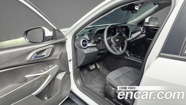 Chevrolet Trax Crossover 1.2 LS 2024 — фото 10