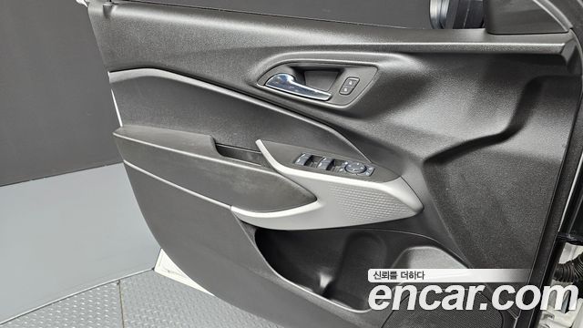 Chevrolet Trax Crossover 1.2 LS 2024 — фото 24